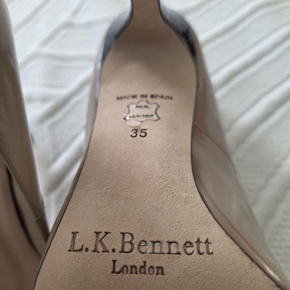 LK Bennett Women's Black and Cream Heels - Picture 3 of 8